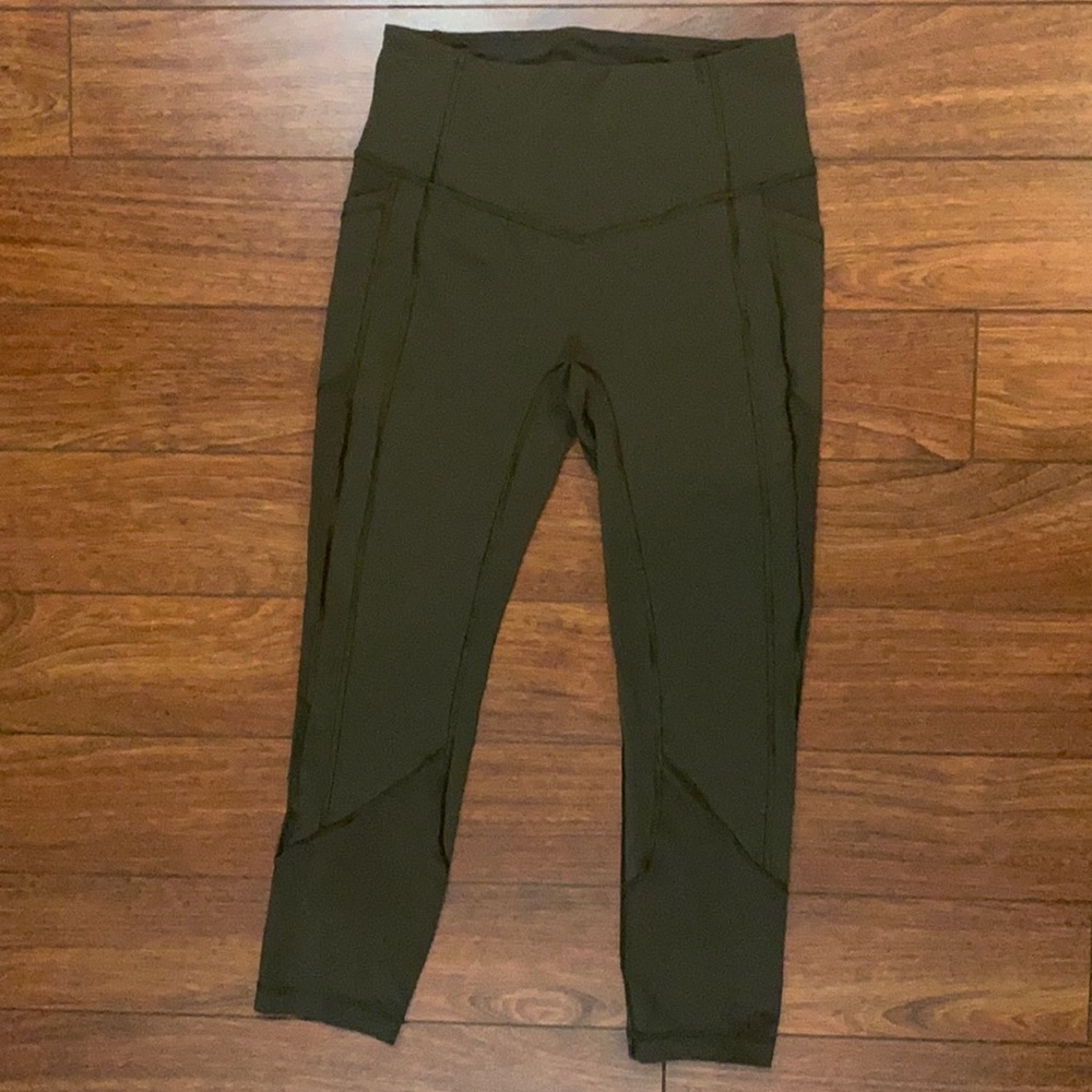 Lululemon all the right places crop